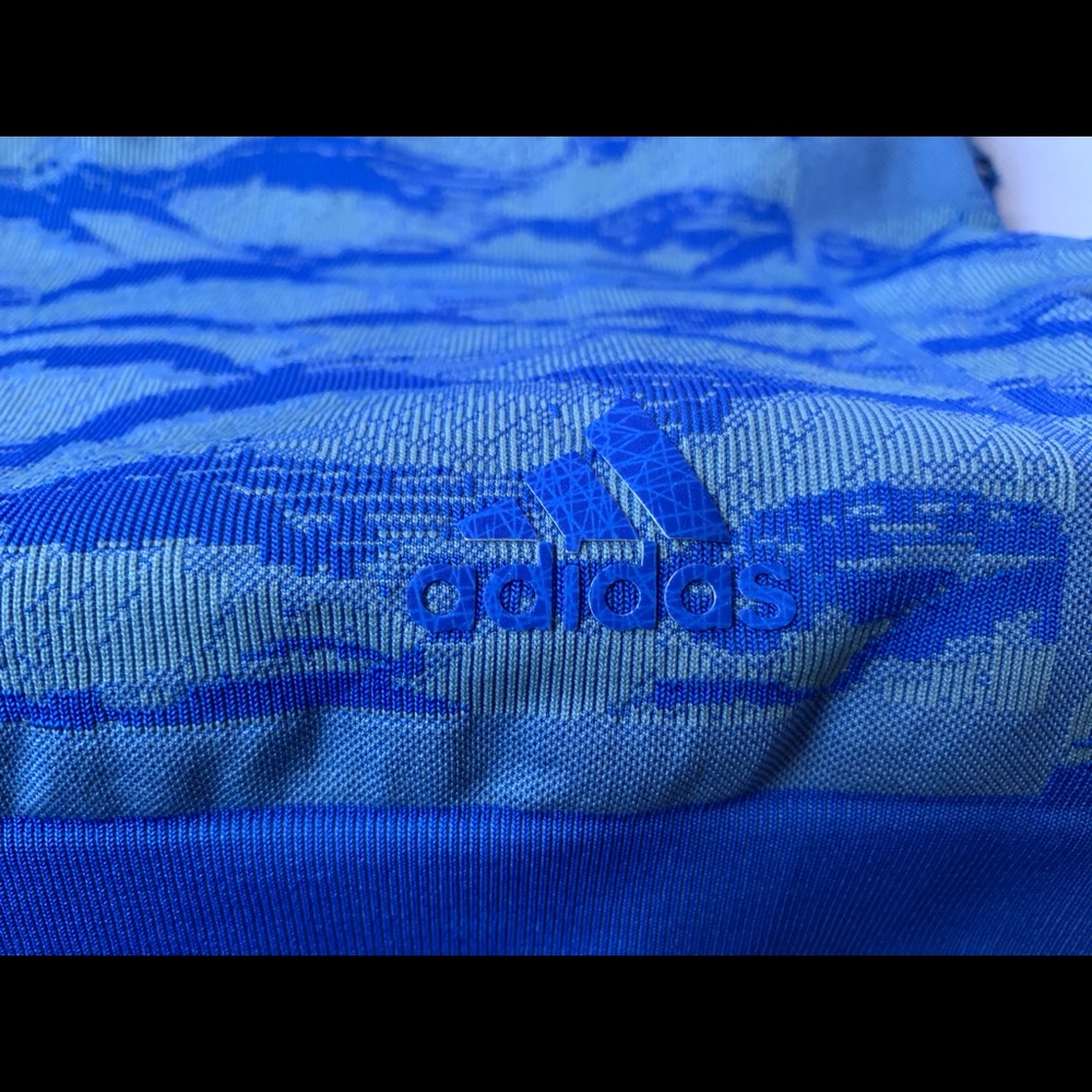 Adidas women’s workout top For the Oceans. Size M - Picture 4 of 7
